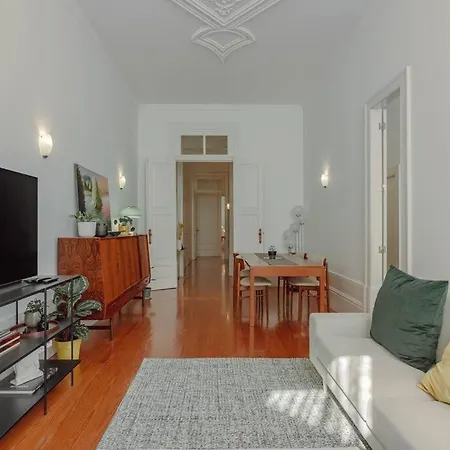 Luxury In Flores By Kobi *