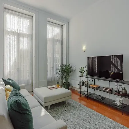 Luxury In Flores By Kobi