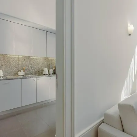 Luxury In Flores By Kobi * Порту