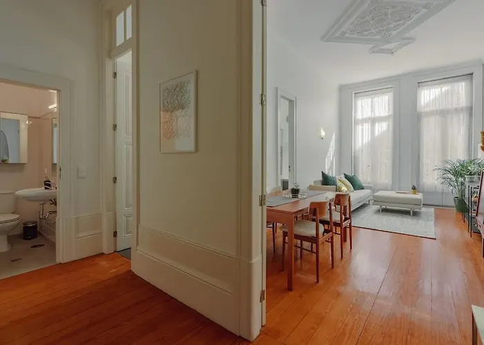 Luxury In Flores By Kobi *