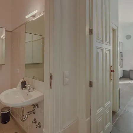 Apartment Luxury In Flores By Kobi