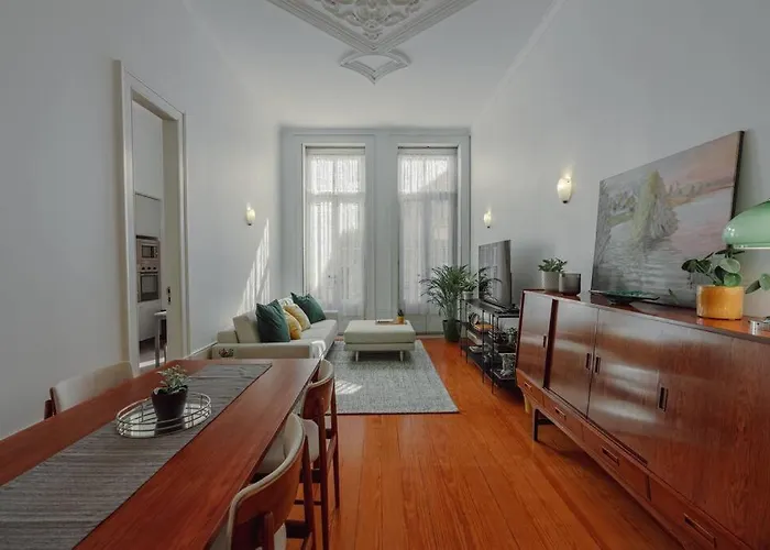 Luxury In Flores By Kobi *